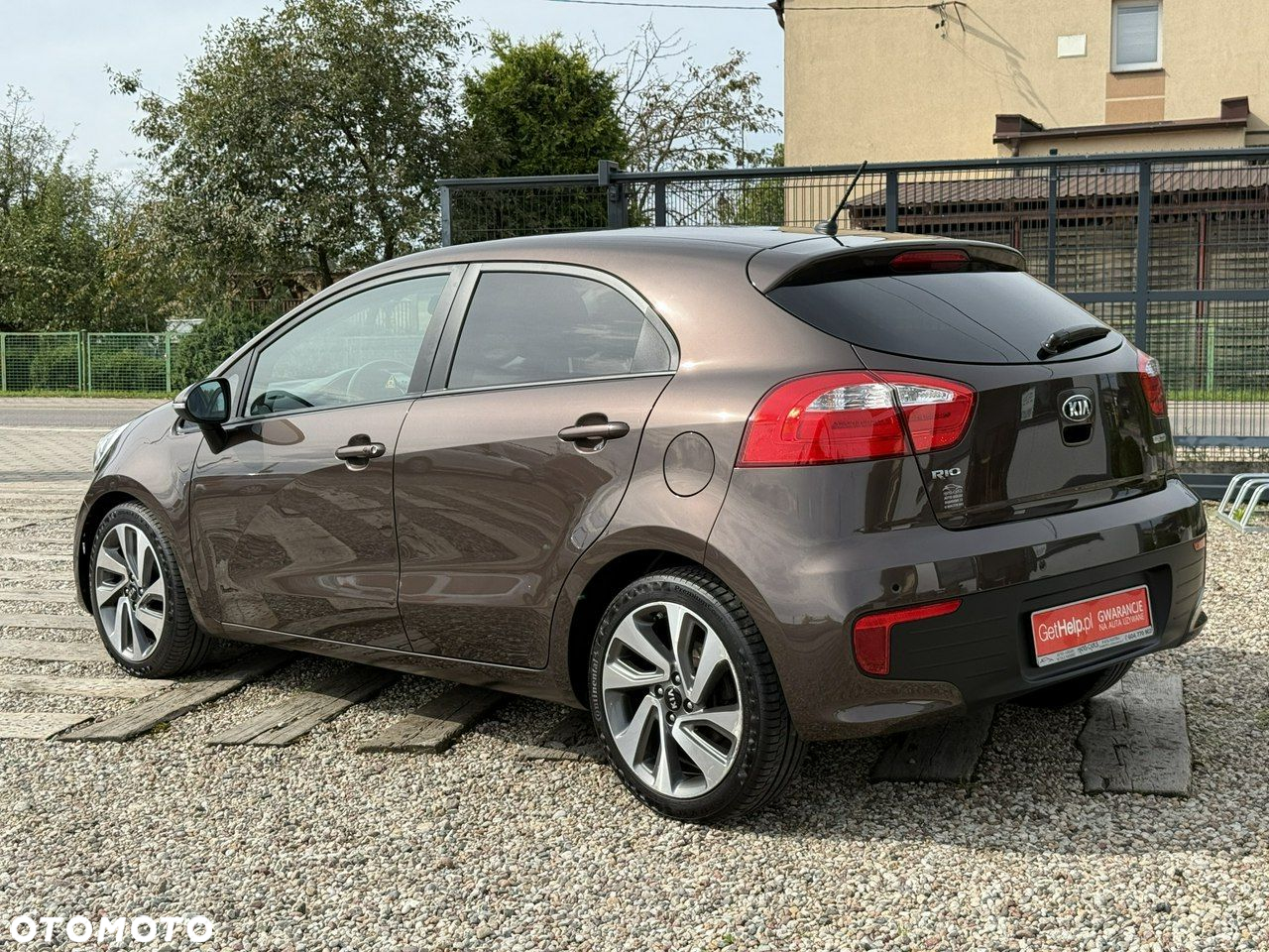 Kia Rio - 21