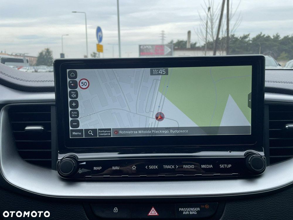 Kia XCeed - 28