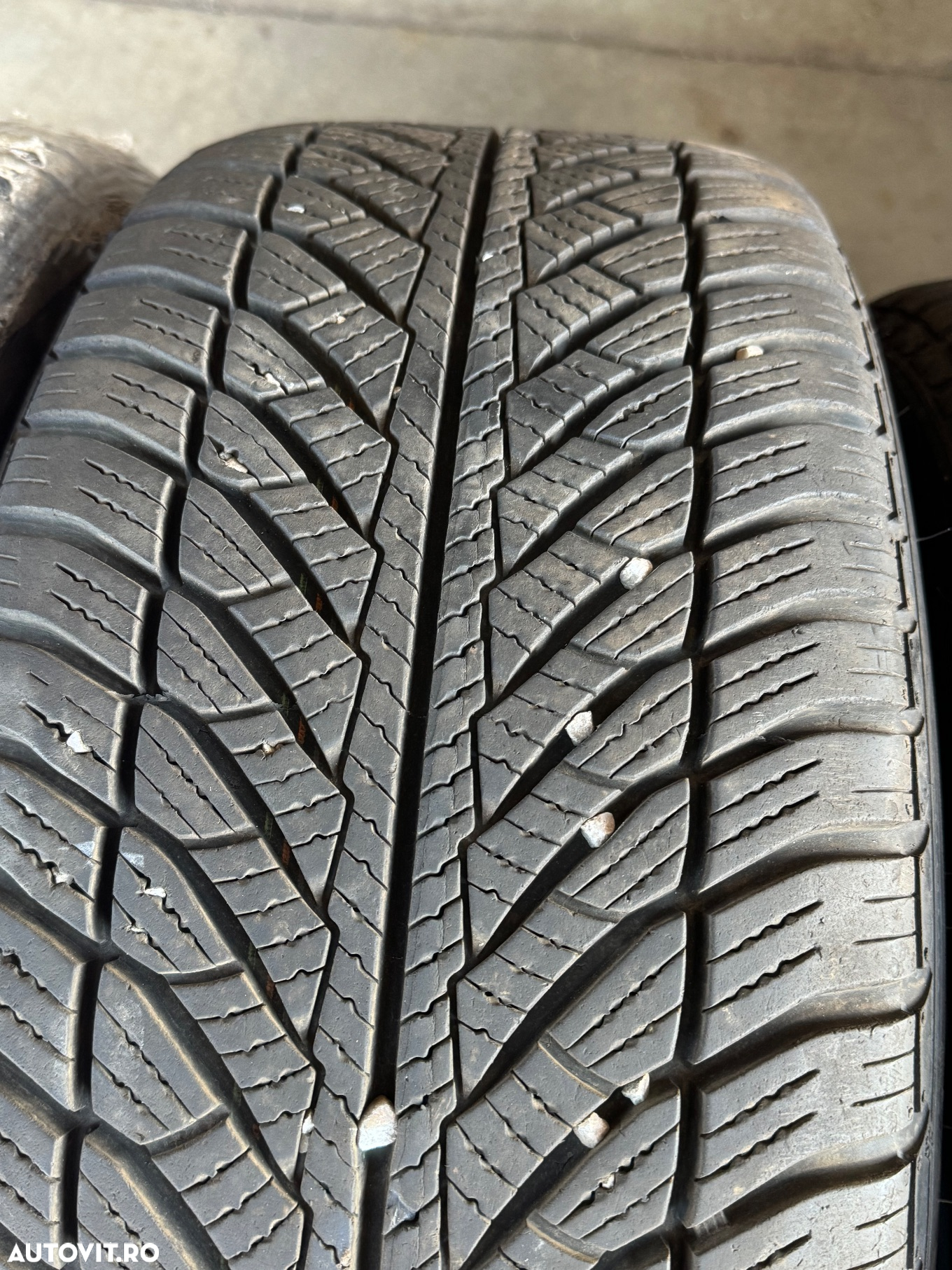 Vând jante originale BMW G30 seria 5 pe 18” cu anvelope de iarnă - 16