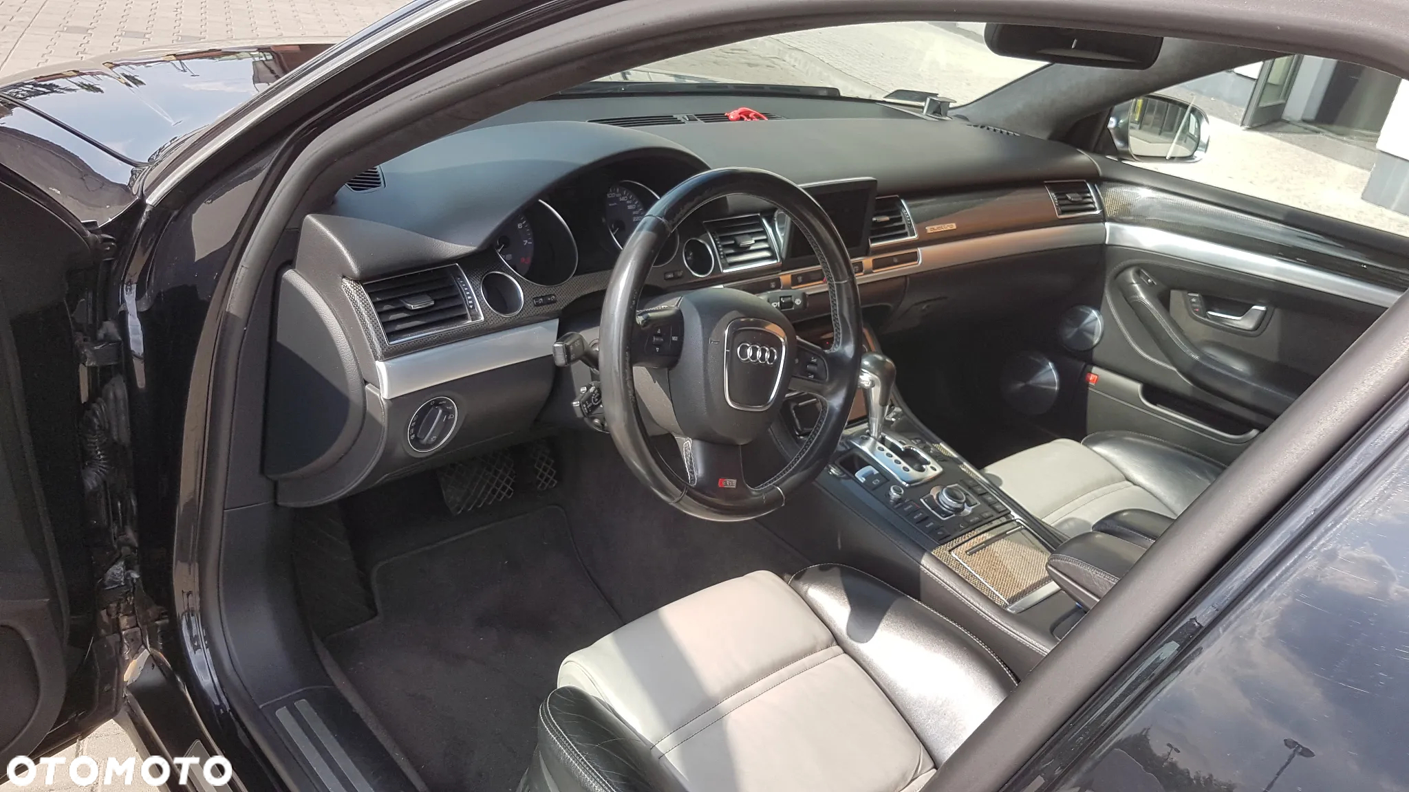 Audi S8 5.2 FSI Quattro - 16