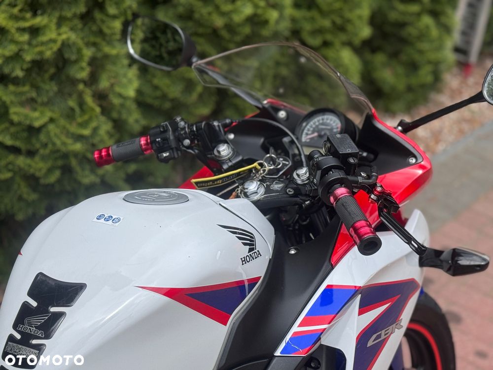 Honda CBR - 14