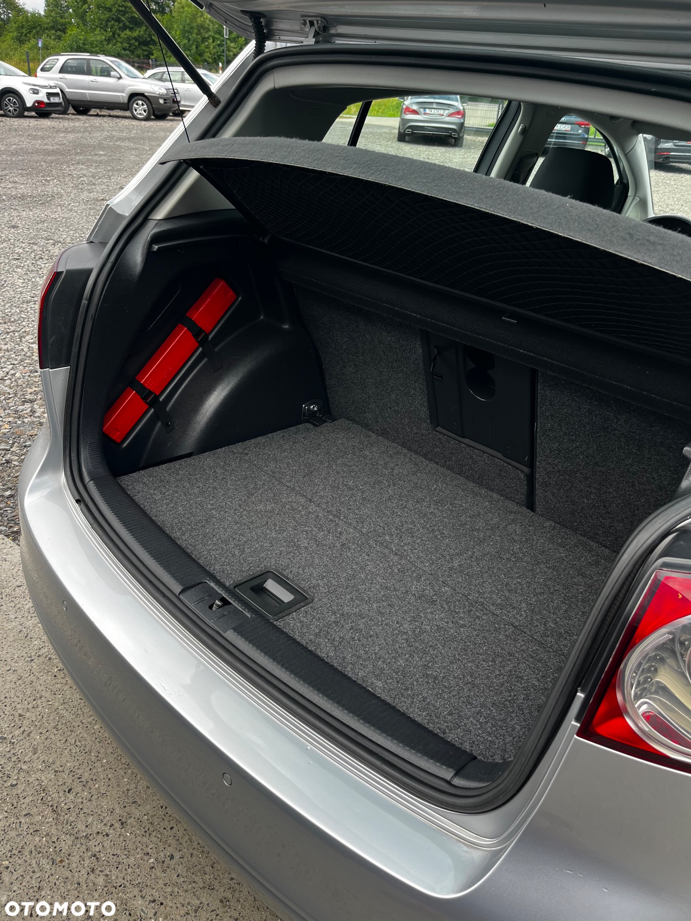Volkswagen Golf Plus 1.6 TDI BlueMot Comfortline - 10