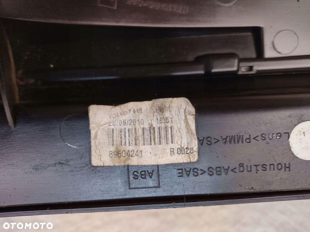 volvo xc60 1 i 08-13 prawa tylna lampa w błotnik 89075234 89504241 - 7