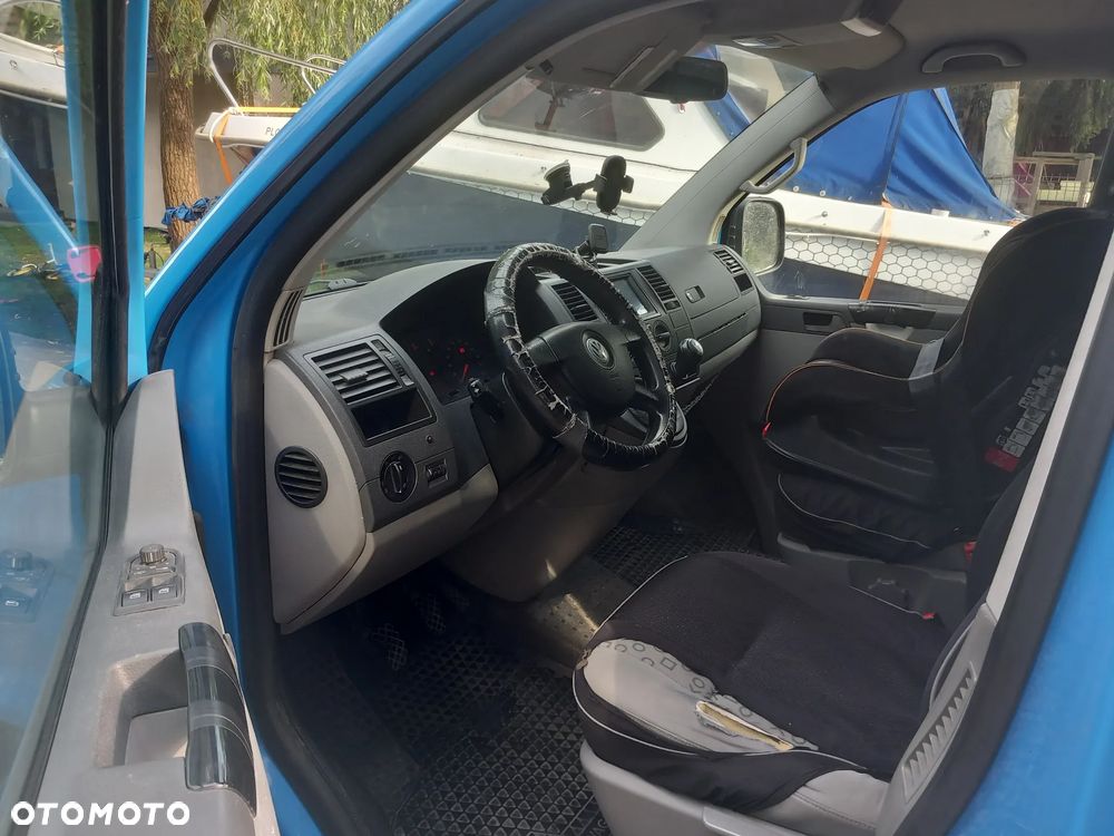 Volkswagen Transporter - 8