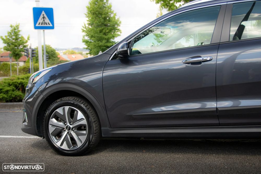 Kia e-Niro - 12