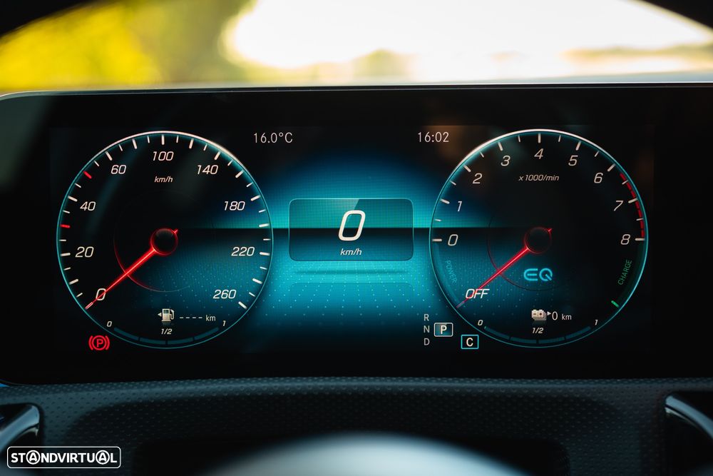 Mercedes-Benz A 250 e 8G-DCT AMG Line Advanced Plus - 30