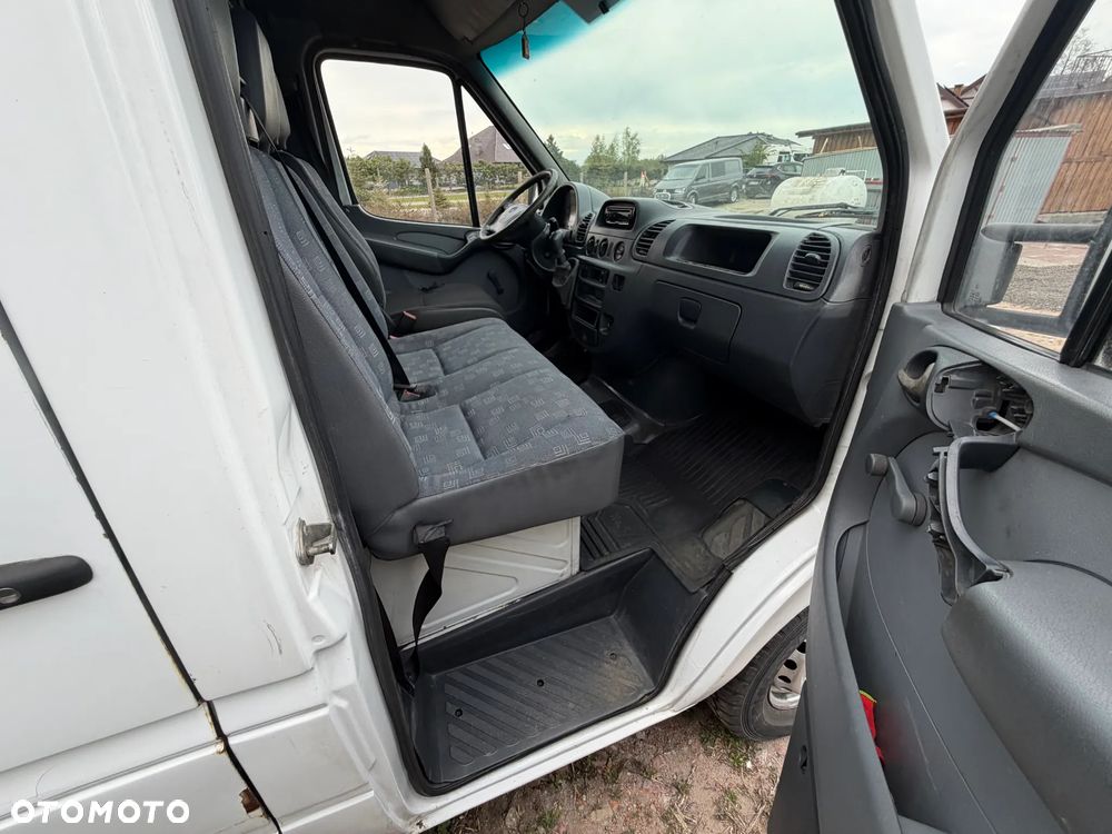 Mercedes-Benz SPRINTER - 9
