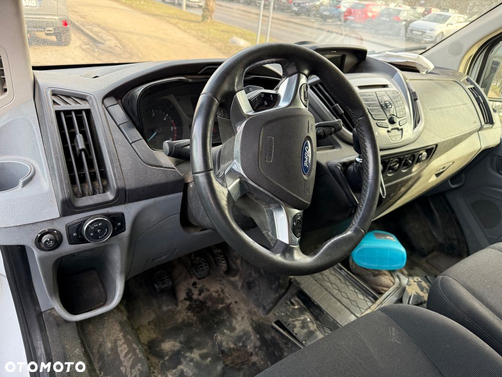 Ford TRANSIT - 8