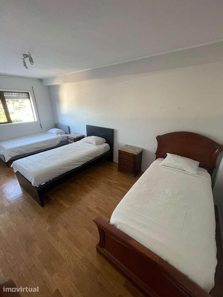 Arrendamento de cama num quarto para duas pessoas - Grande imagem: 4/11