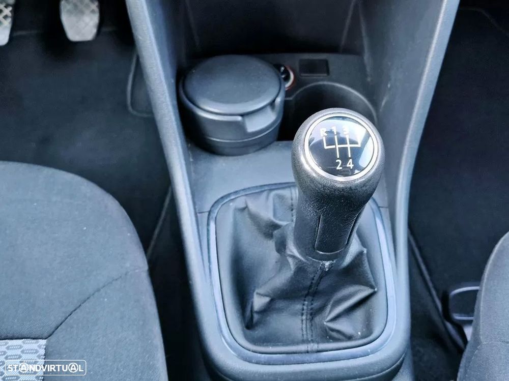 VW Polo 1.2 Trendline - 16