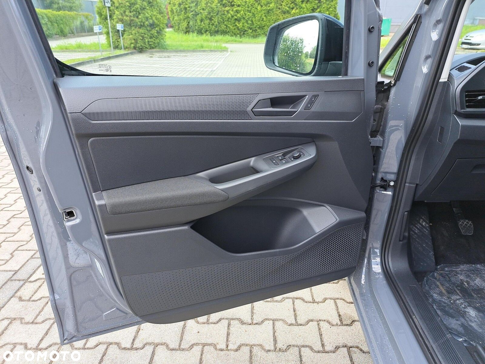 Volkswagen Caddy - 10