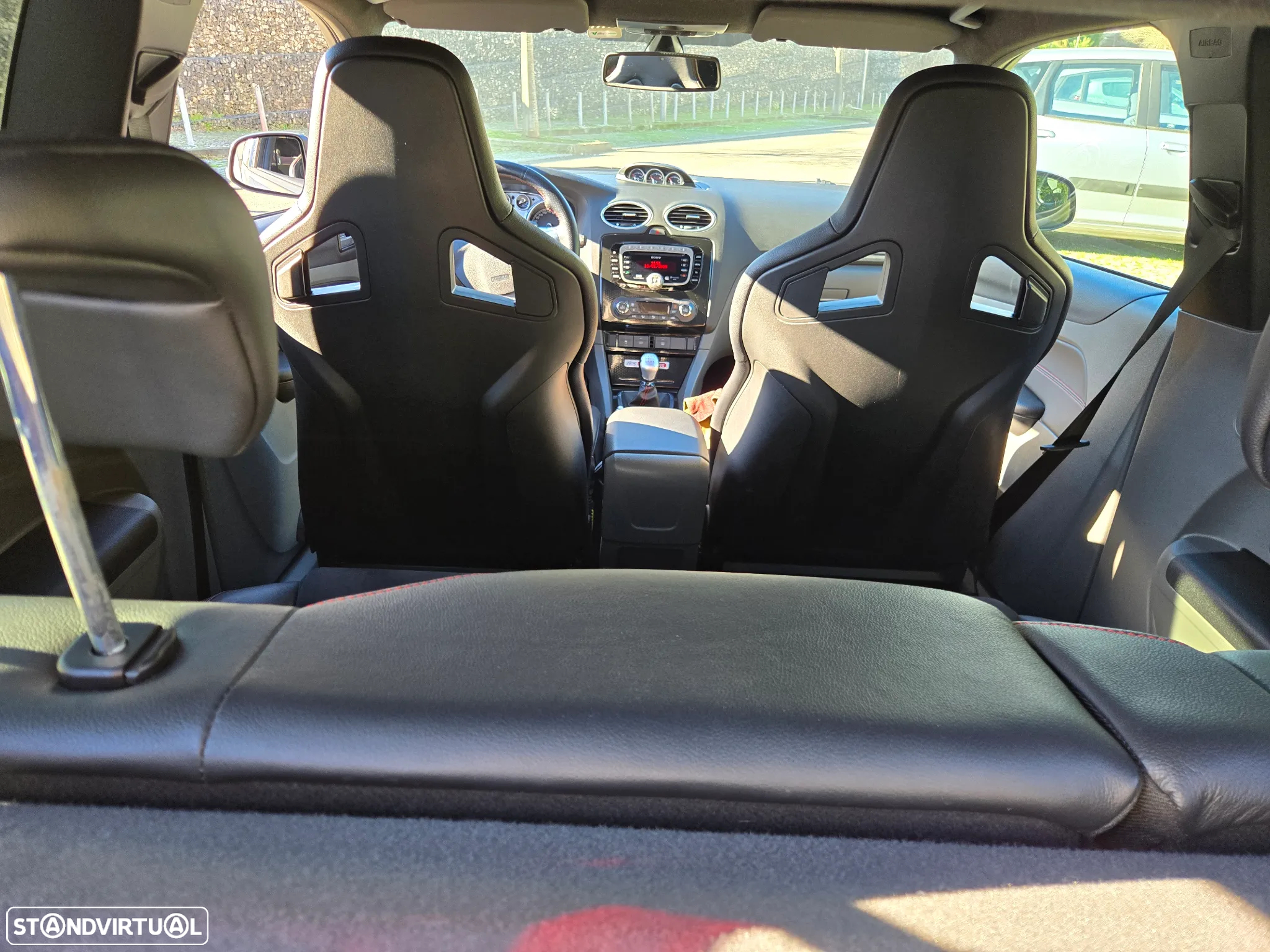 Ford Focus 2.3 EcoBoost RS - 14