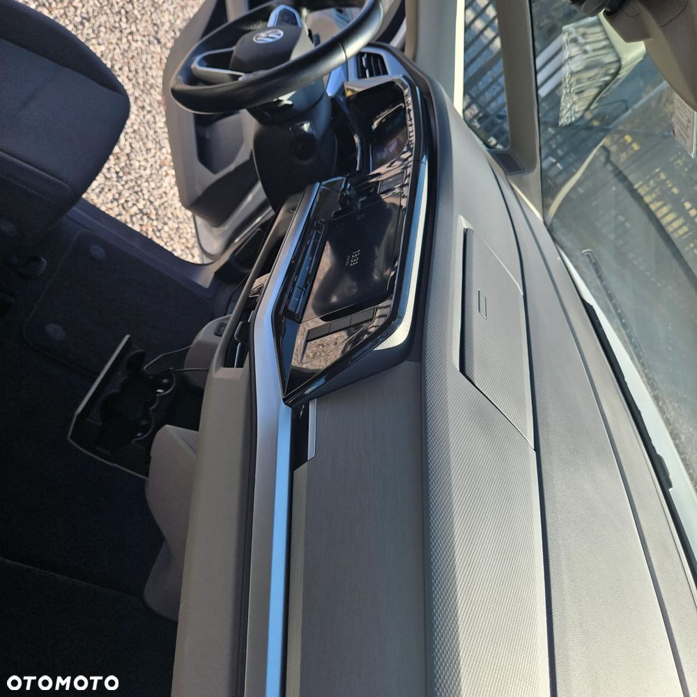 Volkswagen Multivan 2.0 TDI L2 Life DSG - 12