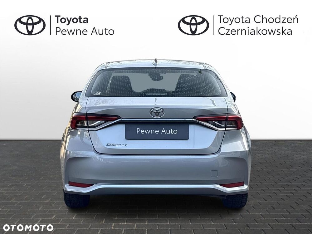 Toyota Corolla - 4