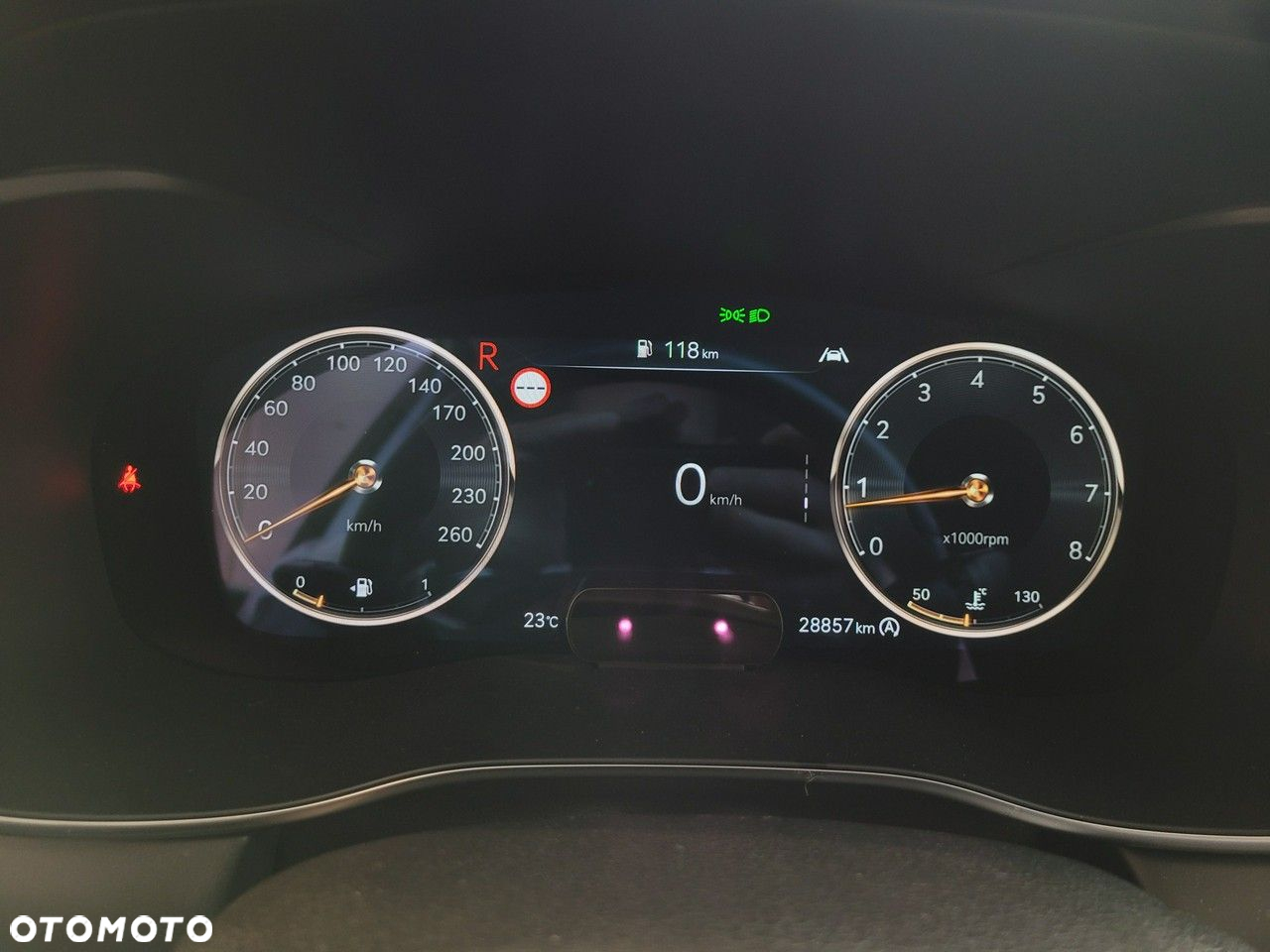 Genesis G70 - 31