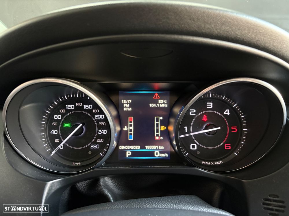 Jaguar XE E-Performance Aut. Prestige - 38