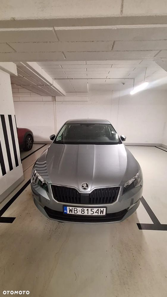 Skoda Superb 2.0 TDI Active - 1