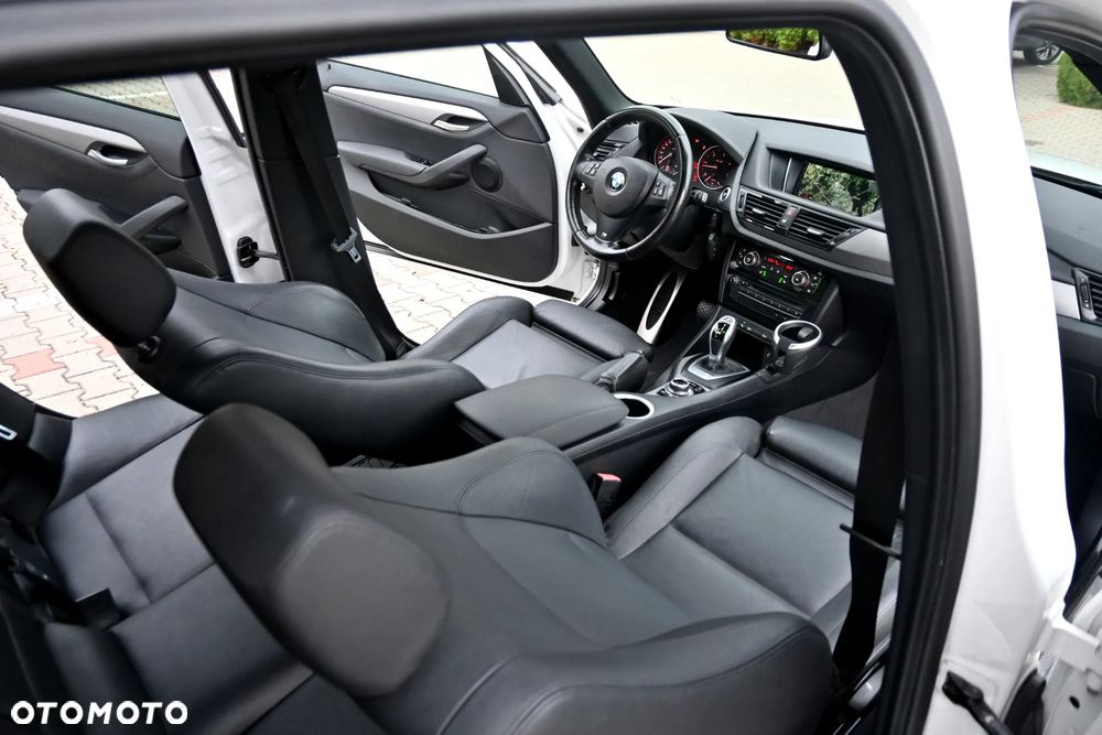 BMW X1 sDrive20d Sport Line - 25