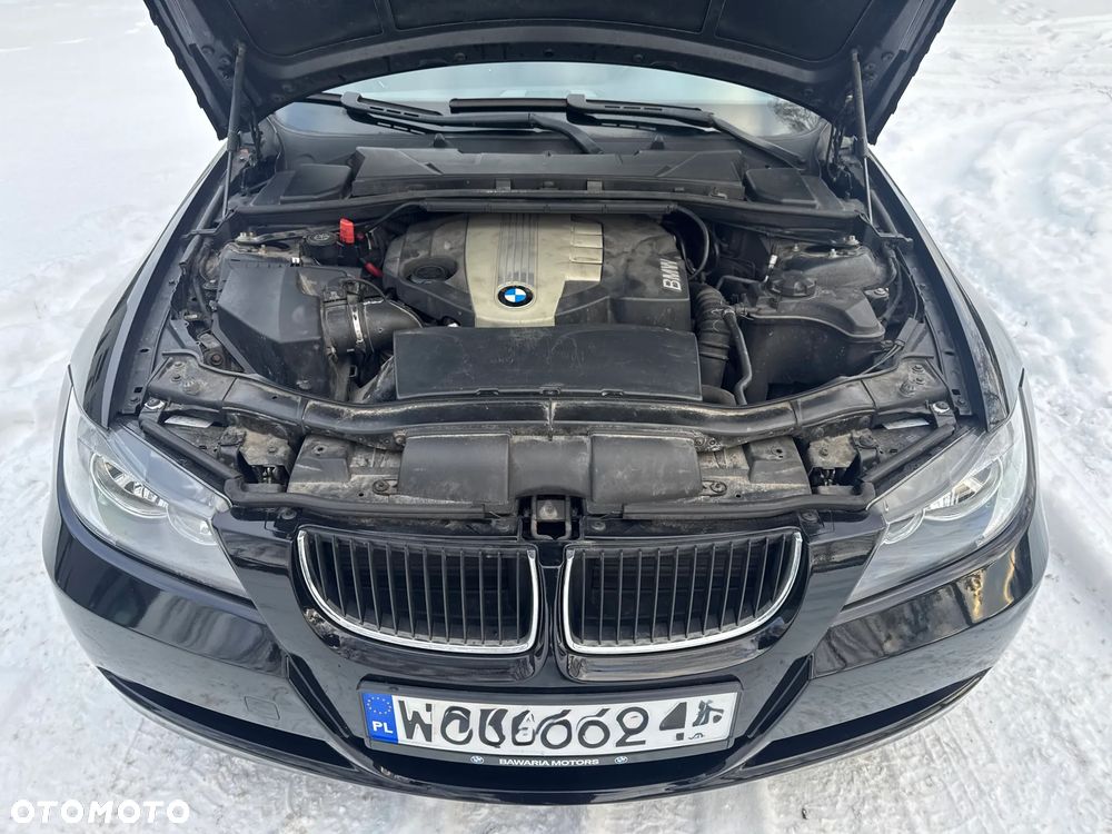 BMW Seria 3 318d DPF Edition Lifestyle - 39