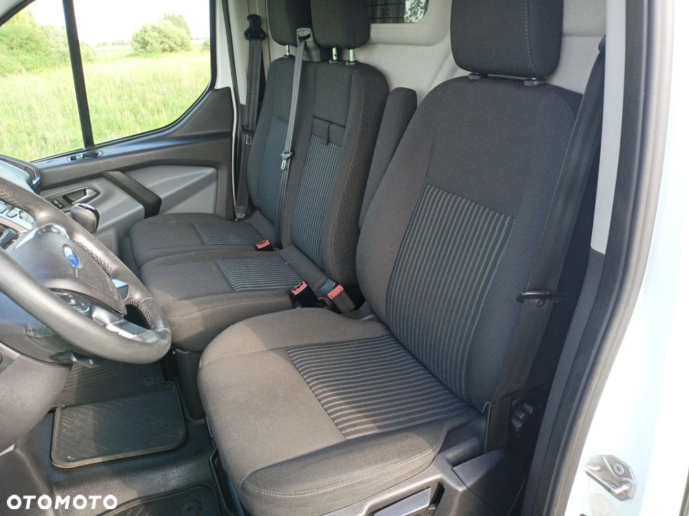 Ford Transit Custom - 7