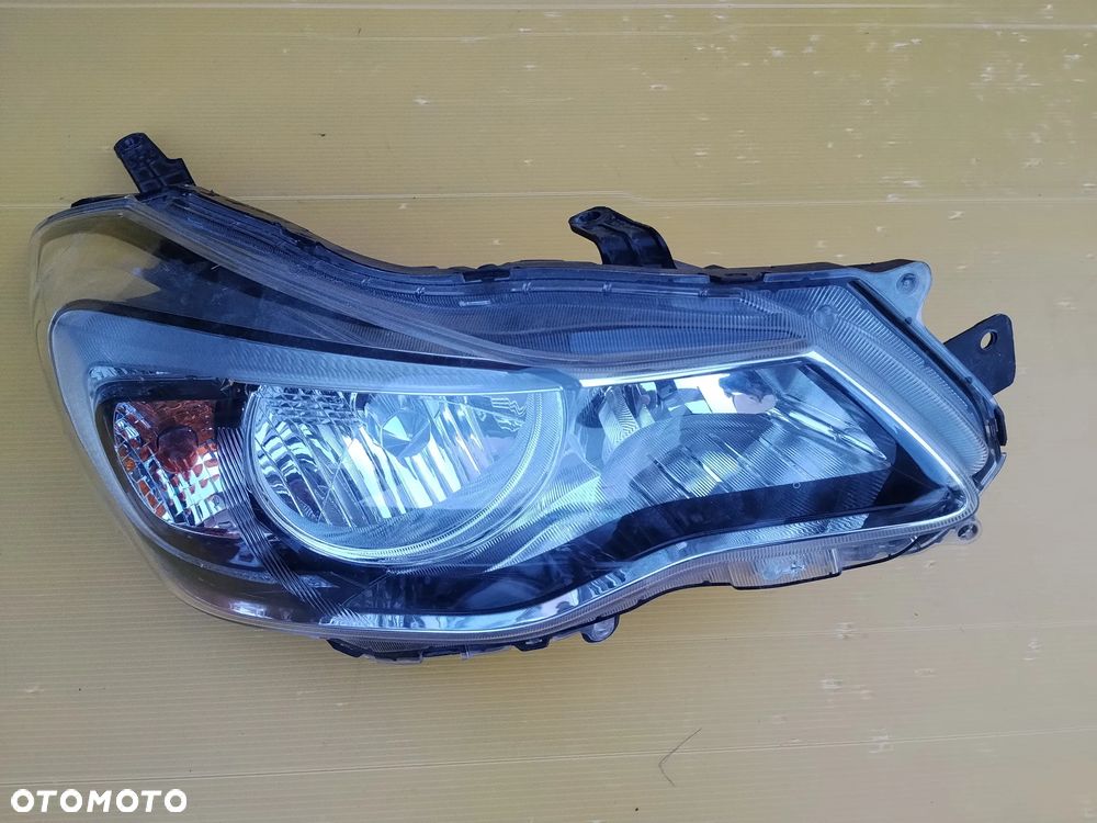 Lampa Prawa Xenon Subaru impreza XV Europa bdb stan kompletna