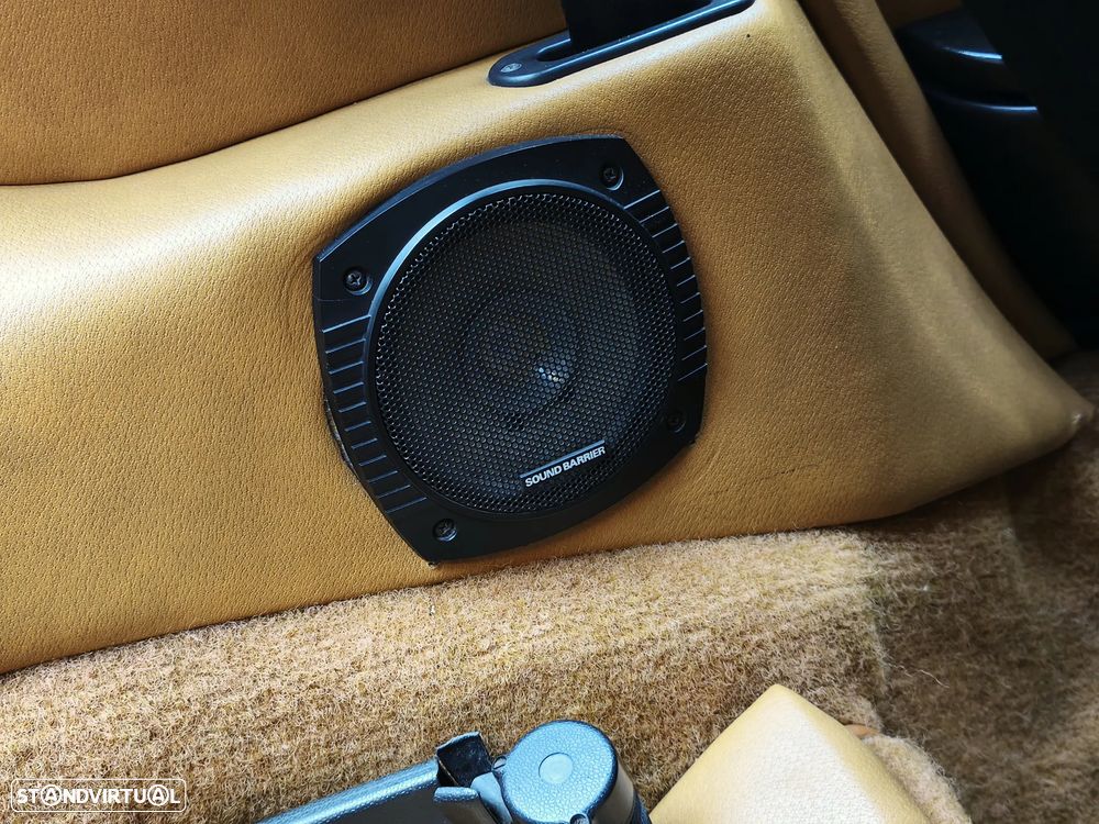 Porsche 911 Série G - 16