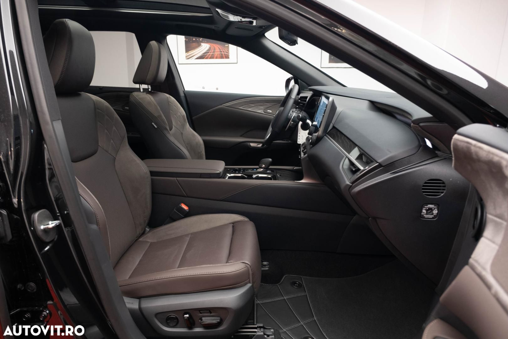 Lexus Seria RX - 12