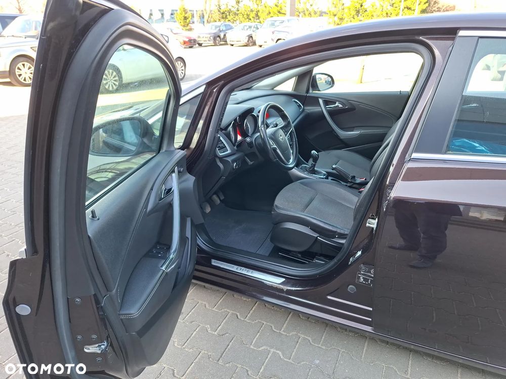 Opel Astra 1.6 Executive - 10