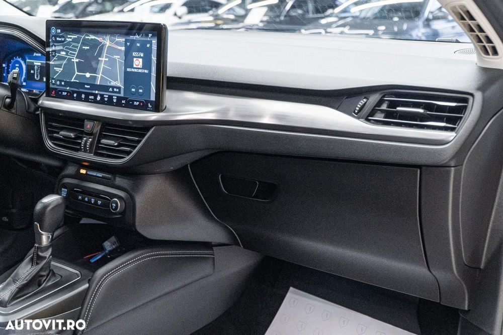 Ford Focus 1.0 EcoBoost MHEV Titanium - 25