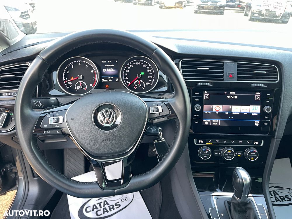 Volkswagen Golf 1.4 TSI (BlueMotion Technology) DSG Highline - 37