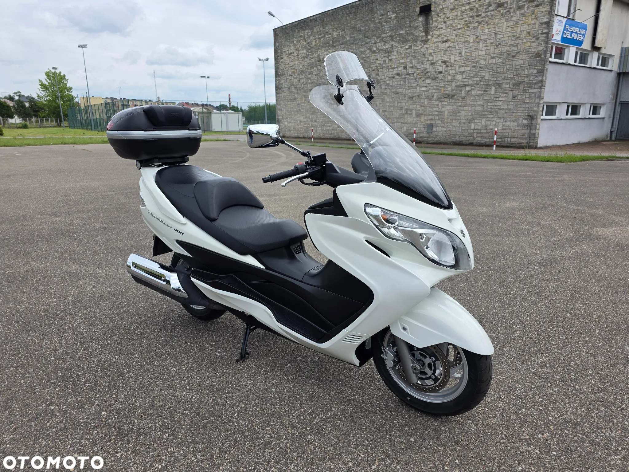 Suzuki Burgman - 8