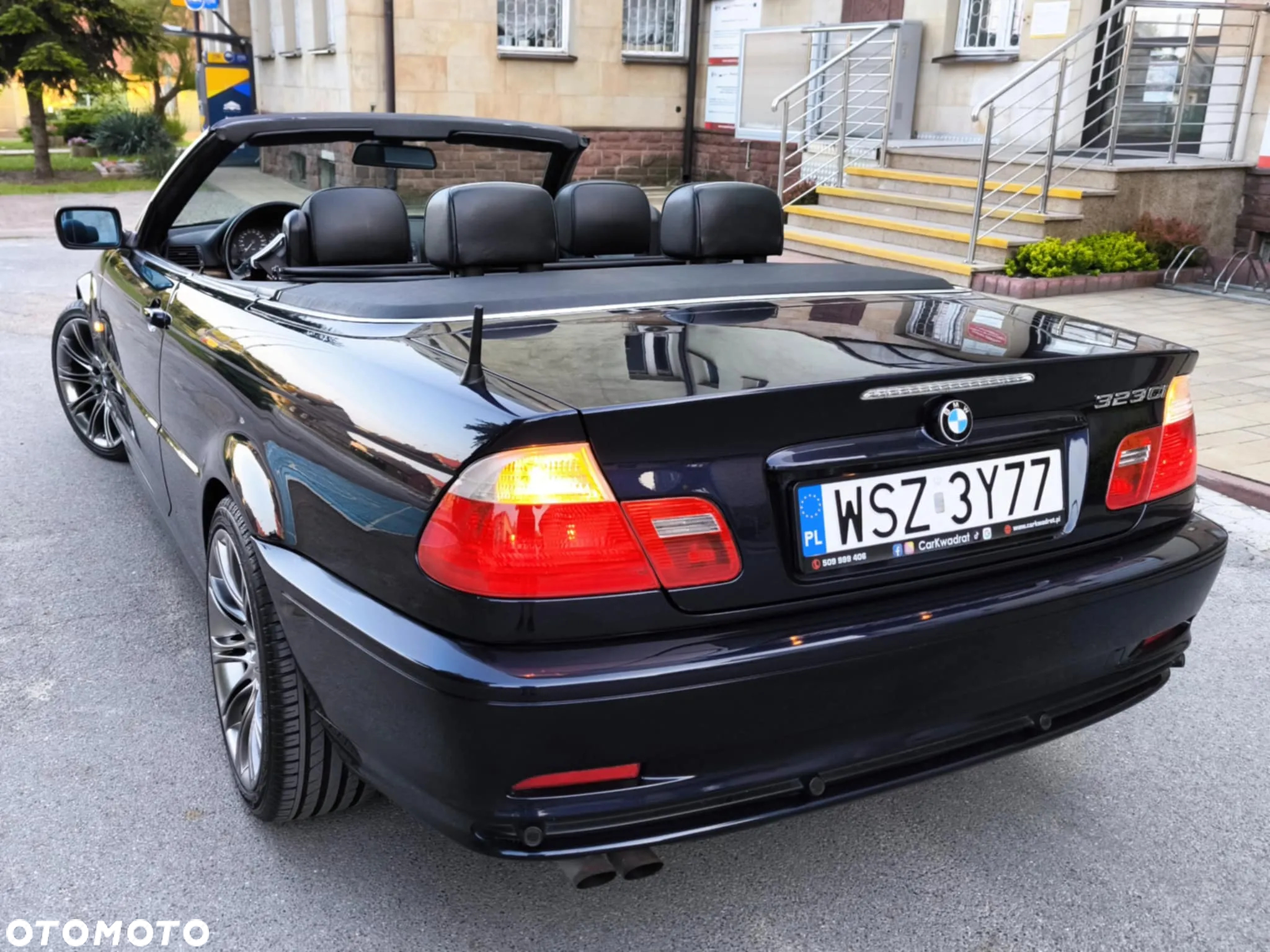 BMW Seria 3 323i - 18