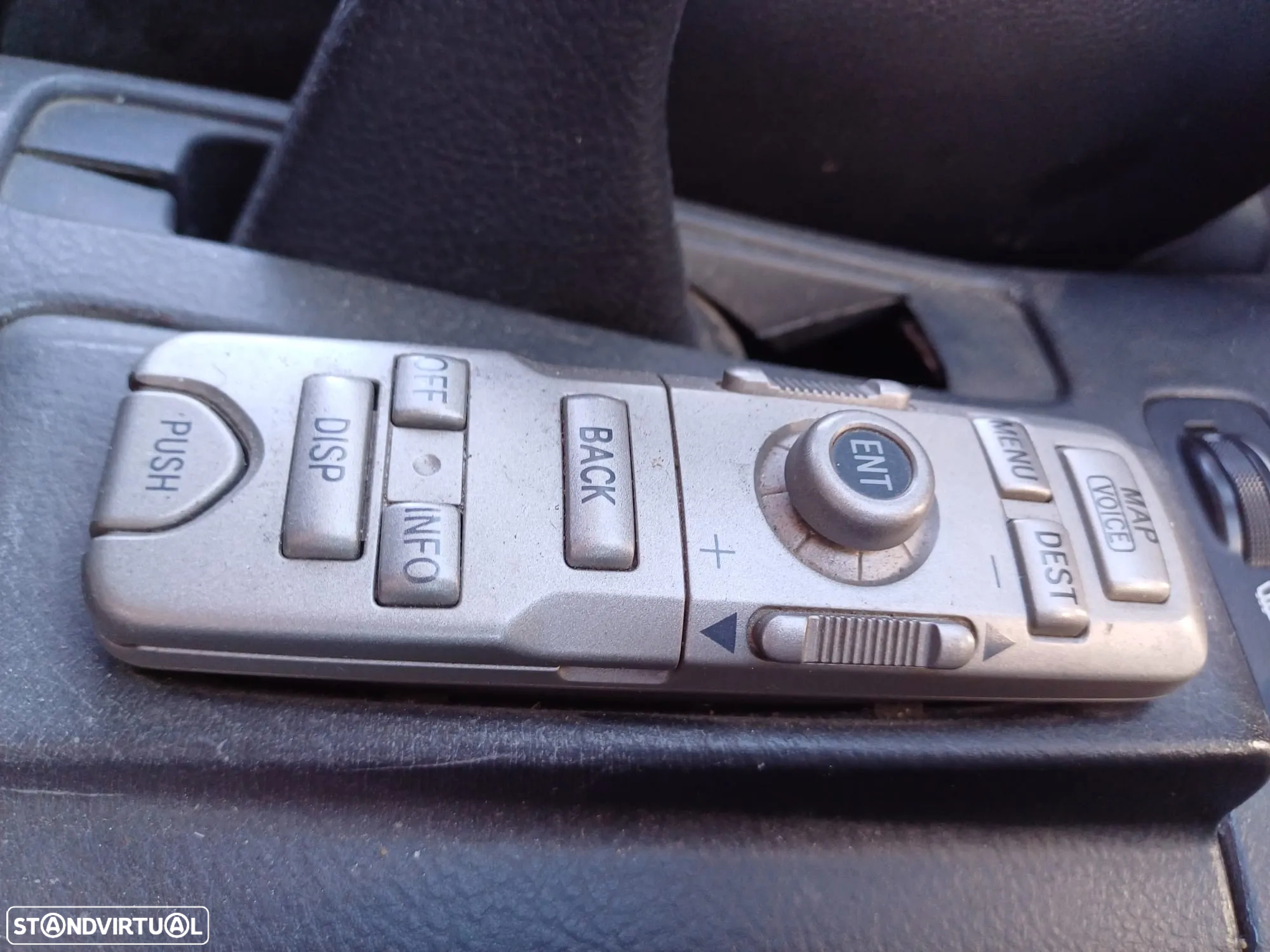 Toyota Avensis SD 2.0 D-4D Sol - 11