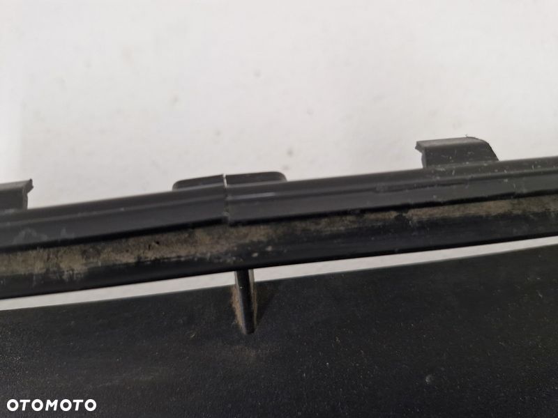 fiat 500l 500 l kratka środkowa zderzaka przód przednia chrom 735650514 - 6