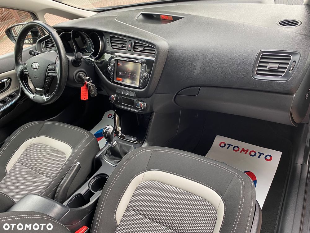 Kia Ceed 1.6 GDI Dream-Team Edition - 5