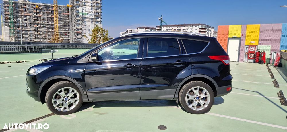 Ford Kuga 2.0 TDCi 4WD Powershift Titanium - 18