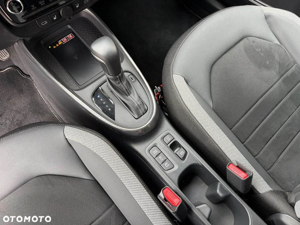 Toyota Aygo X 1,5 GR SPORT - 22