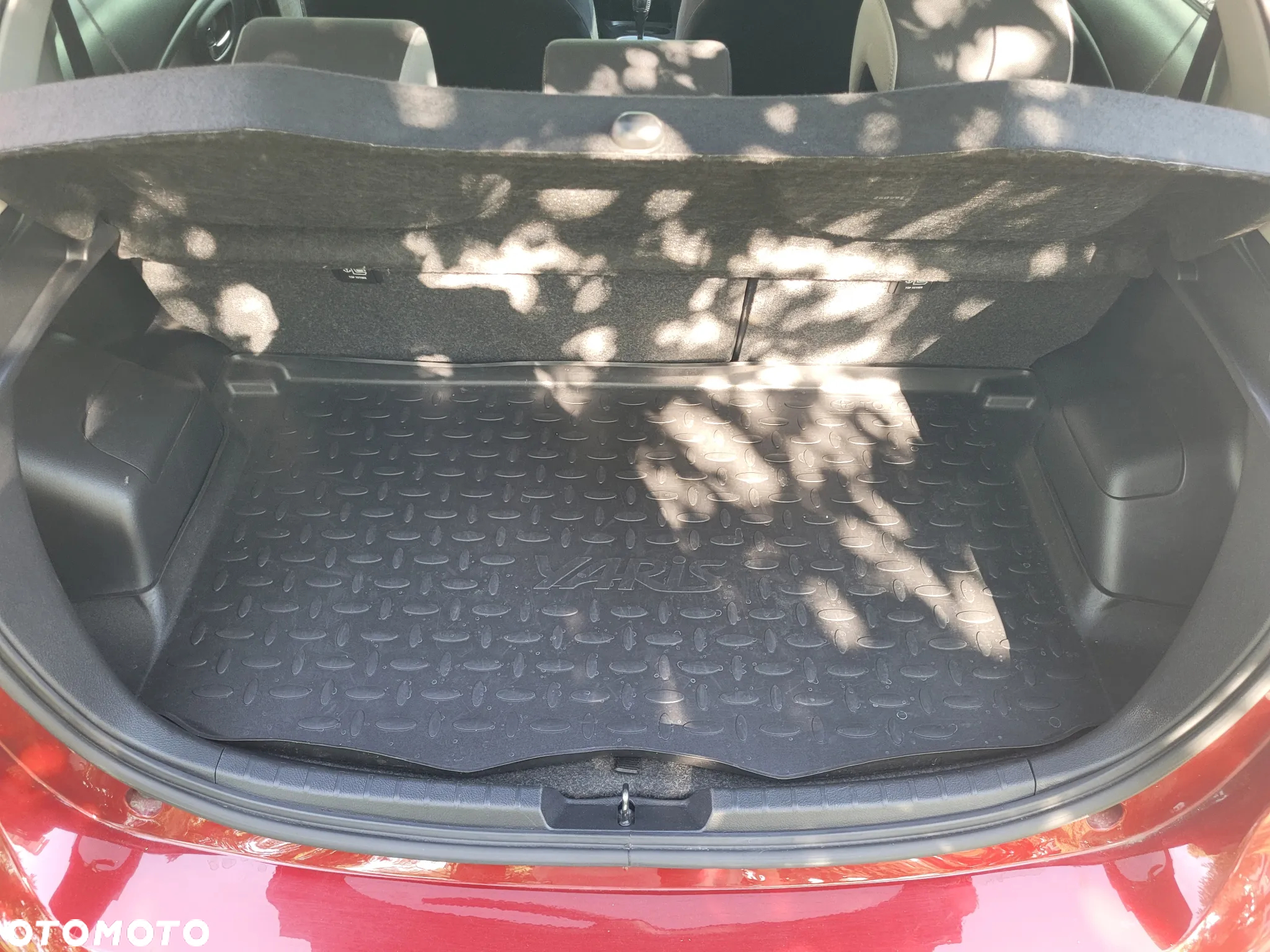 Toyota Yaris 1.5 Premium CVT - 13