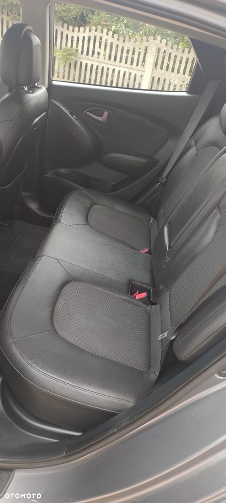 Hyundai ix35 2.0 CRDi 4WD Comfort - 4