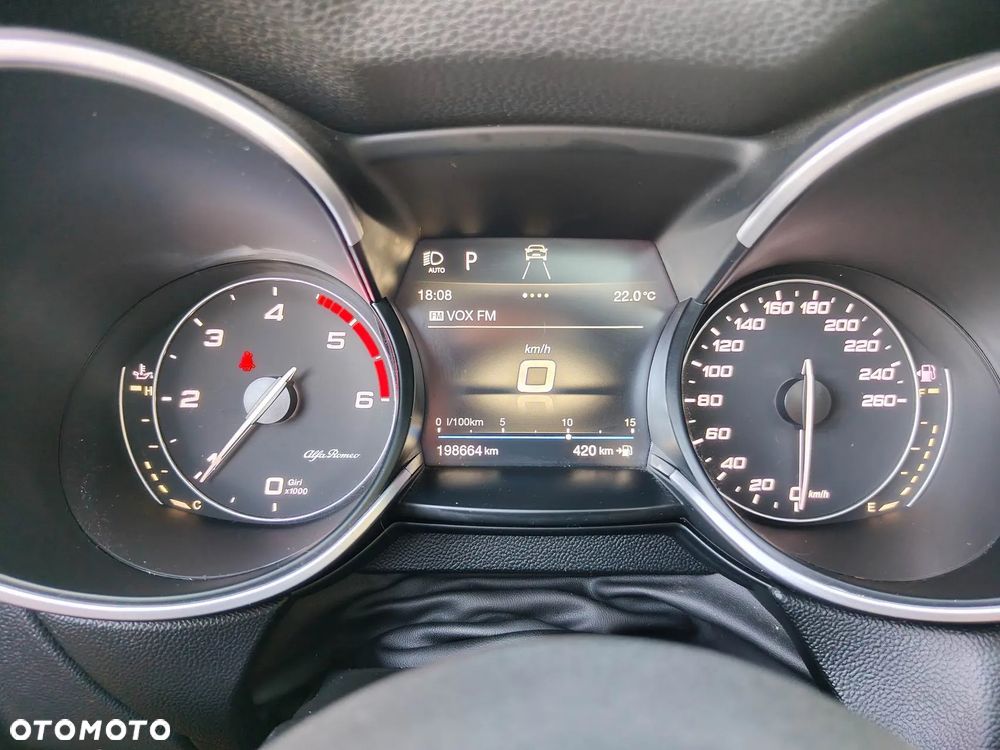 Alfa Romeo Stelvio 2.2 JTDM - 32