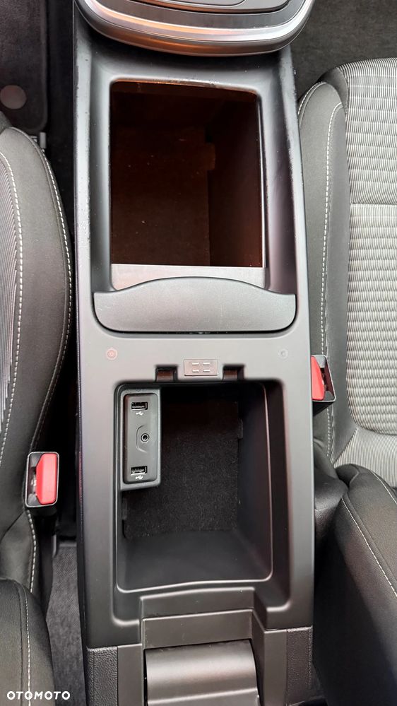 Renault Scenic - 36