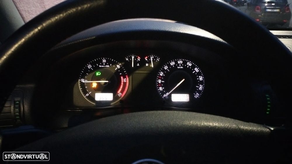 Skoda Superb 1.9 TDI Elegance - 3