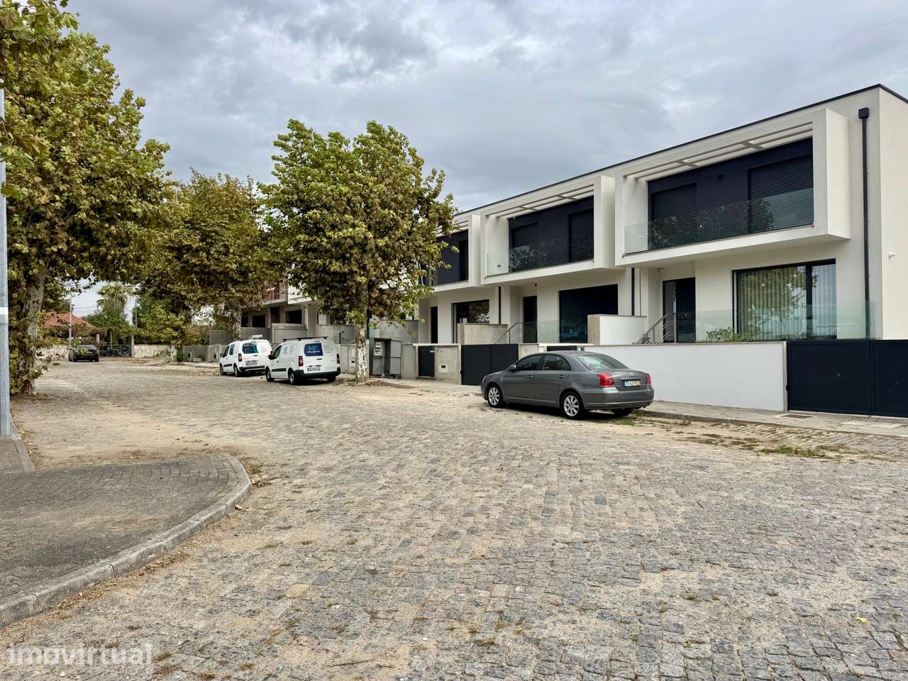 Moradia T3 para venda na Rua 13 de Maio, lote 23, Merelim S. Pedro - Grande imagem: 2/12