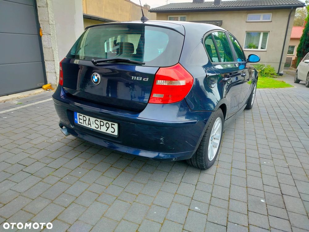 BMW Seria 1 - 12