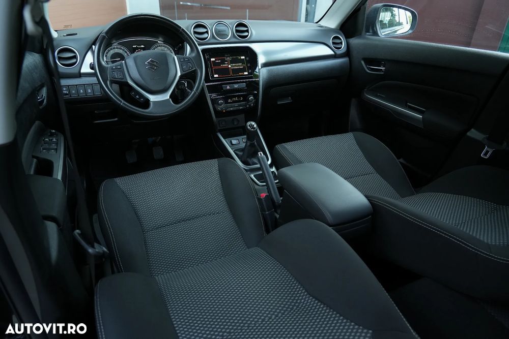 Suzuki Vitara 1.0 Boosterjet Comfort - 7