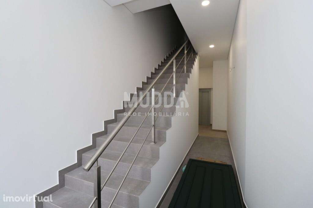 Apartamento T2 remodelado no centro de Ovar - Grande imagem: 5/6