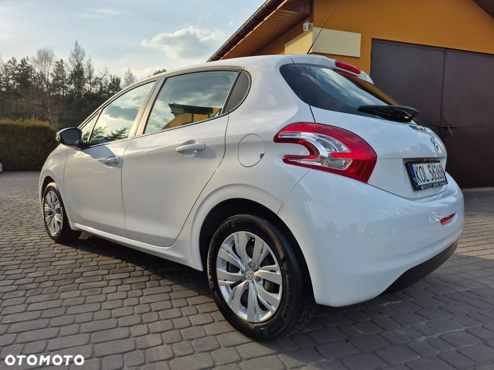 Peugeot 208 1.4 HDi Active - 8