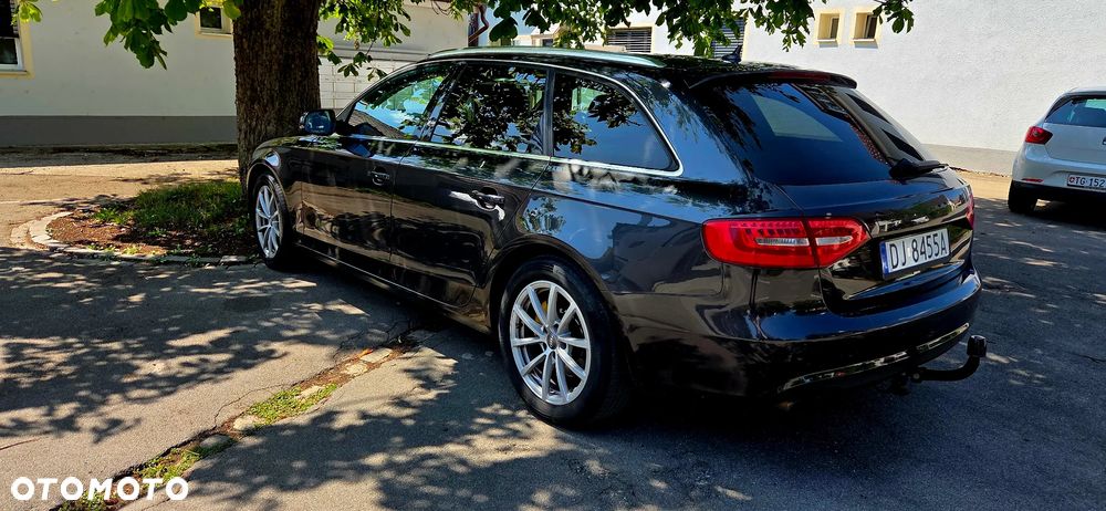 Audi A4 Avant - 2