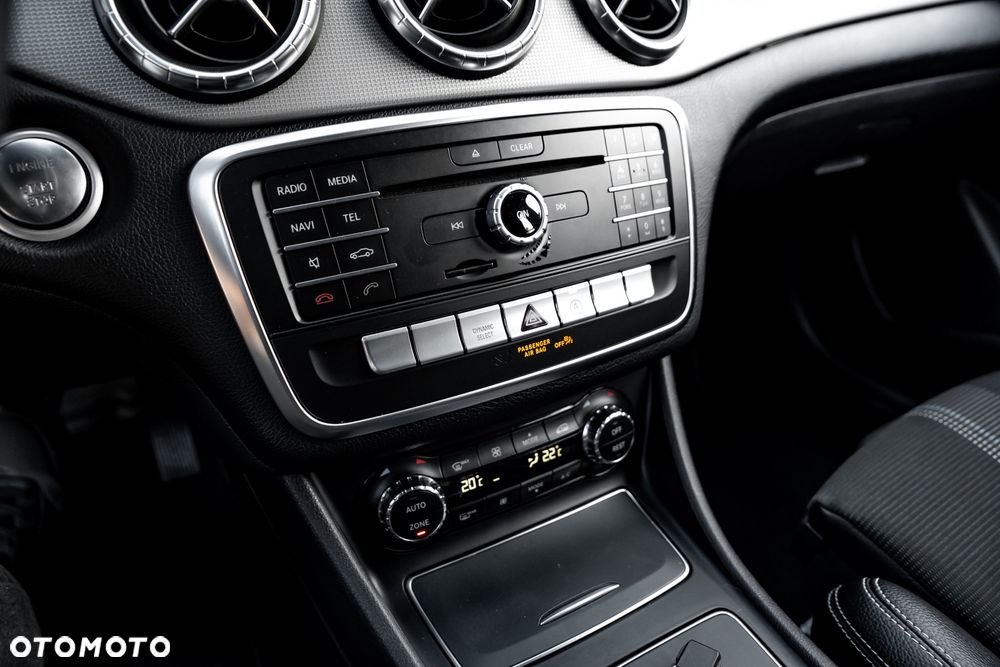 Mercedes-Benz CLA 200 (CDI) d 7G-DCT AMG Line - 38