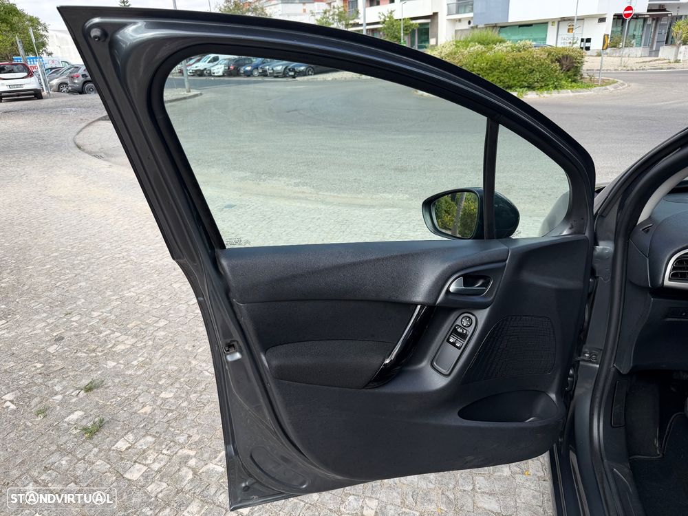 Citroën C3 1.6 BlueHDi Exclusive - 20